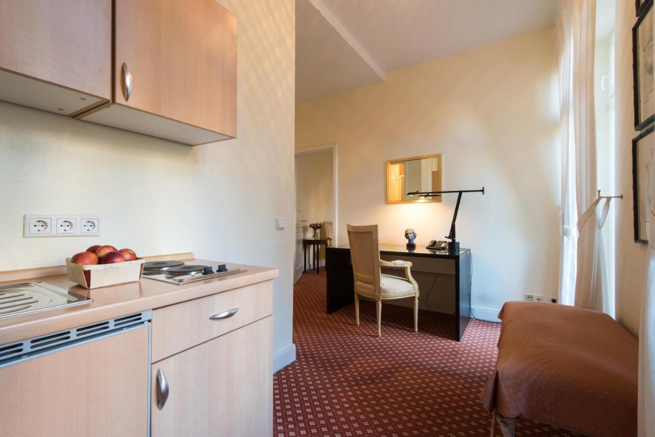 Dirazi Guesthouse & Apartments Gmbh Frankfurt am Main ภายนอก รูปภาพ
